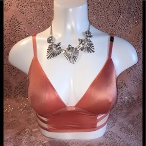🔥2/$20 Victoria’s Secret bralette
